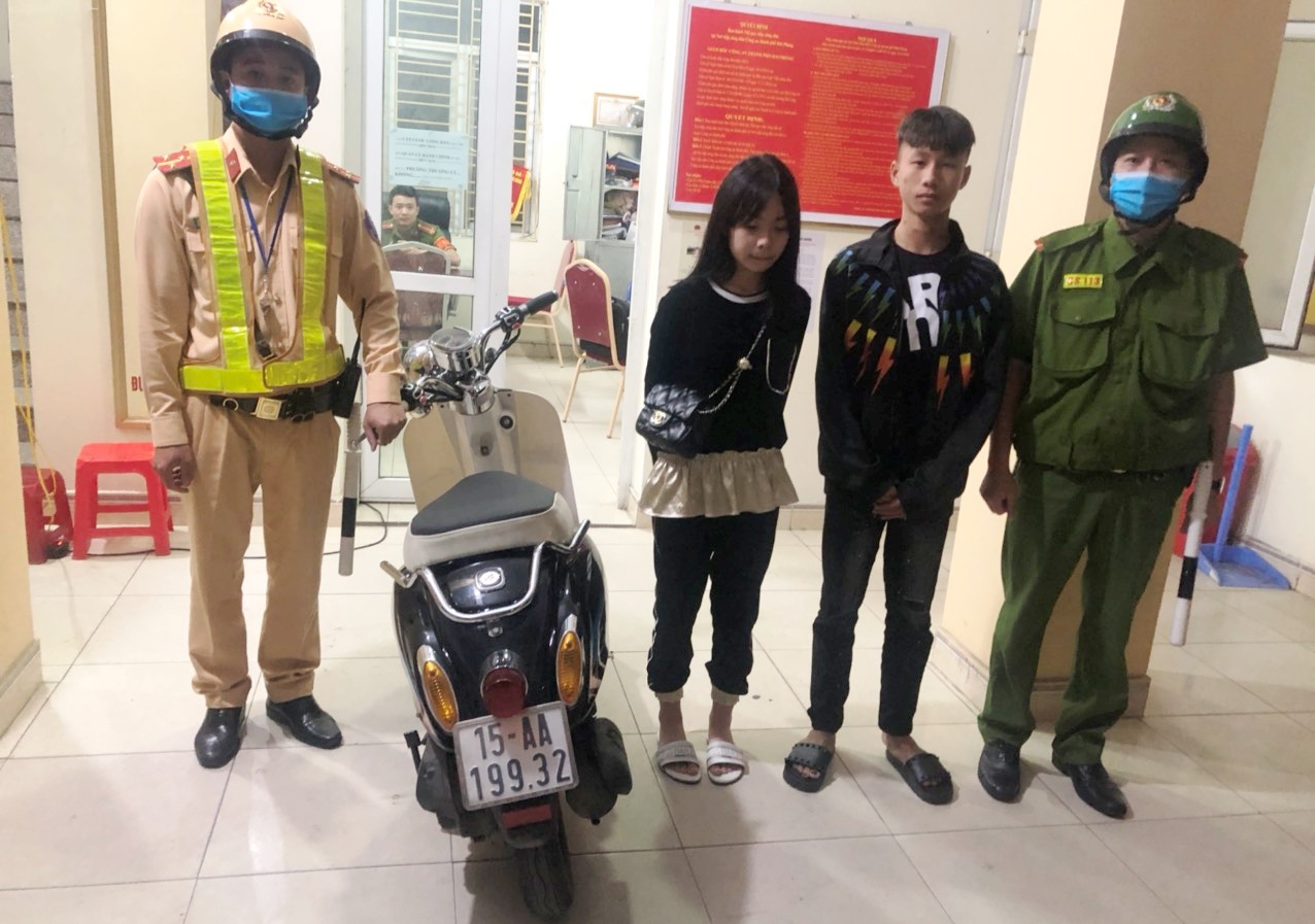 Đội CSGT -TT Công an quận Hồng Bàng: Tạm giữ 01 đối tượng điều khiển mô tô lạng lách, đánh võng